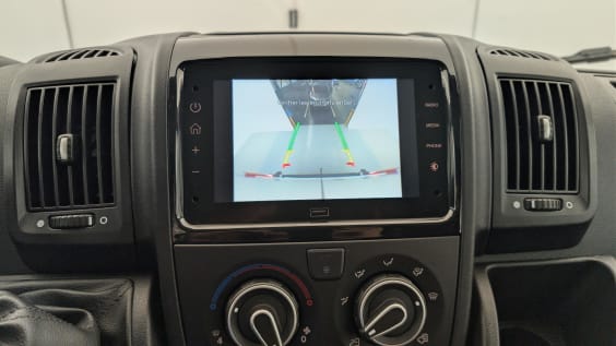 Peugeot BOXER FOURGON CABINE APPRONFONDIE 3.3 T L2H1 BLUEHDI 140 S&S BVM6 Blanc Icy