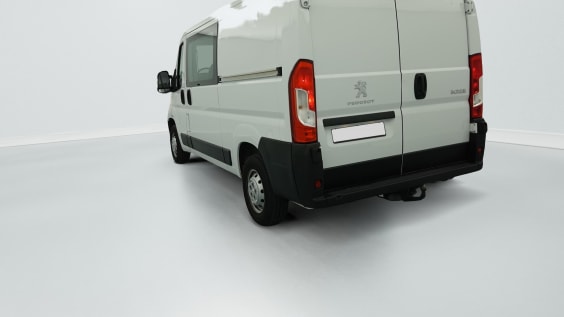 Peugeot BOXER FOURGON CABINE APPRONFONDIE 3.3 T L2H1 BLUEHDI 140 S&S BVM6 Blanc Icy