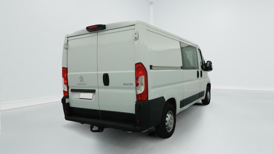 Peugeot BOXER FOURGON CABINE APPRONFONDIE 3.3 T L2H1 BLUEHDI 140 S&S BVM6 Blanc Icy