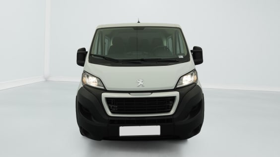 Peugeot BOXER FOURGON CABINE APPRONFONDIE 3.3 T L2H1 BLUEHDI 140 S&S BVM6 Blanc Icy
