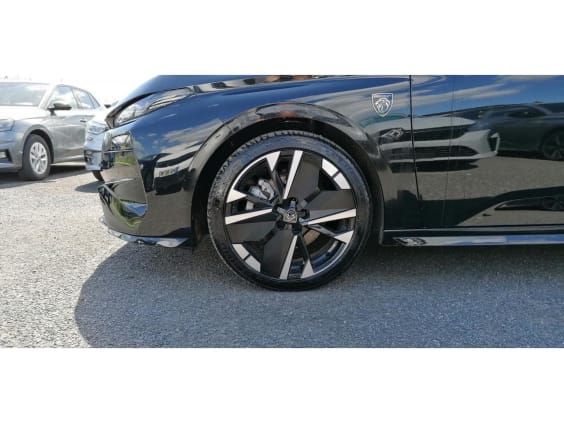 Peugeot 308 Hybrid 145 e-DCS6 GT Noir