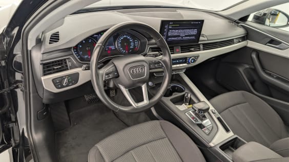 Audi A4 AVANT 35 TDI 163 S tronic 7 Design Noir Mythic