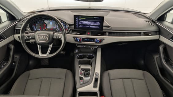 Audi A4 AVANT 35 TDI 163 S tronic 7 Design Noir Mythic