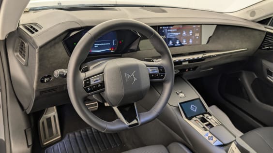 DS DS4 BlueHDi 130 EAT8 Etoile - Alcantara Vol De Nuit