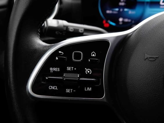 Mercedes-Benz CLA CLA180 AUT SHOOTING BRAKE Noir