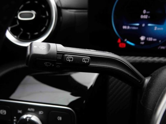 Mercedes-Benz CLA CLA180 AUT SHOOTING BRAKE Noir