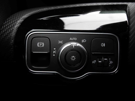 Mercedes-Benz CLA CLA180 AUT SHOOTING BRAKE Noir