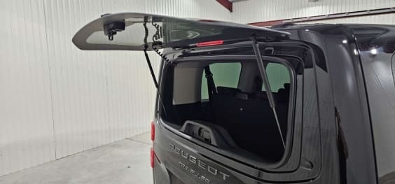 Peugeot Traveller Traveller M BlueHDi 180ch S&S EAT8 Business Noir