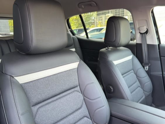 Citroën C5 Aircross 1.5 bluehdi 130 max boite automatique Noir Perla Nera