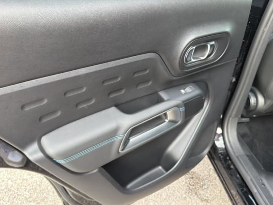 Citroën C5 Aircross 1.5 bluehdi 130 max boite automatique Noir Perla Nera