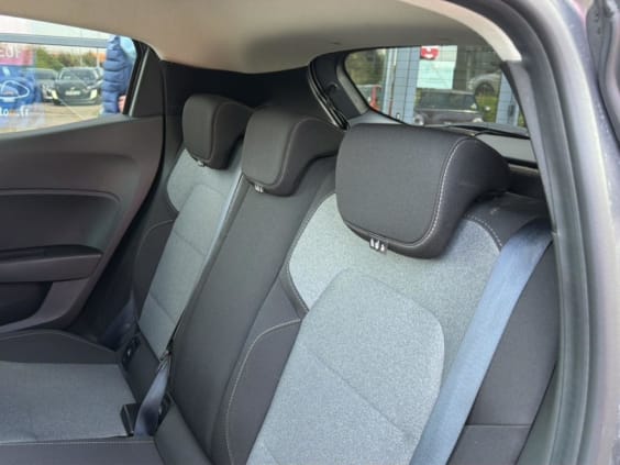 Renault CLIO V 1.0 tce 90 evolution cvt Gris