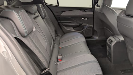 Peugeot 408 Hybrid 136 e-DCS6 Allure Gris Selenium