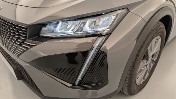 Peugeot 408 Hybrid 136 e-DCS6 Allure Gris Selenium