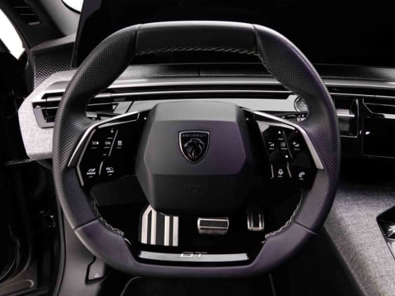 Peugeot 5008 Hybrid 145 e-DCS6 GT Gris
