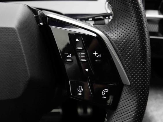 Peugeot 5008 Hybrid 145 e-DCS6 GT Gris