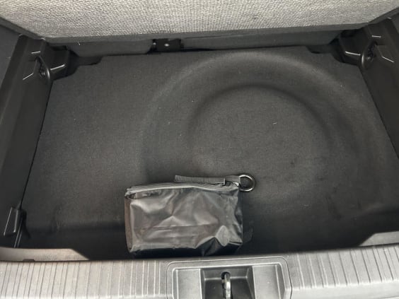 Renault CAPTUR E-TECH 145 - 21 INTENS Orange