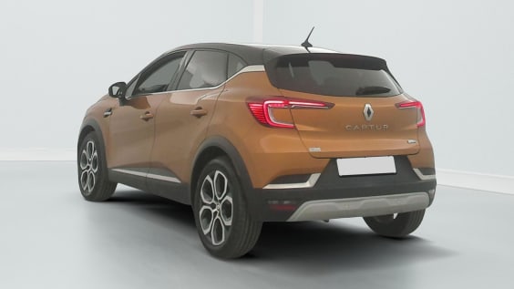 Renault CAPTUR E-TECH 145 - 21 INTENS Orange