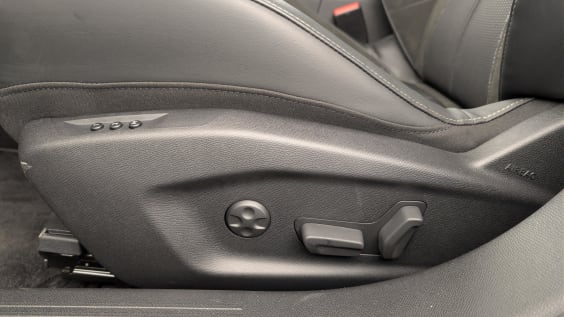 DS DS4 BlueHDi 130 EAT8 Etoile - Alcantara Cristal Pearl