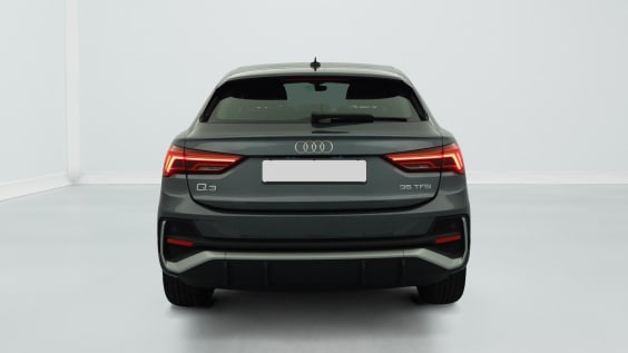 Audi Q3 Sportback 35 TFSI 150 ch S tronic 7 S line Gris Daytona