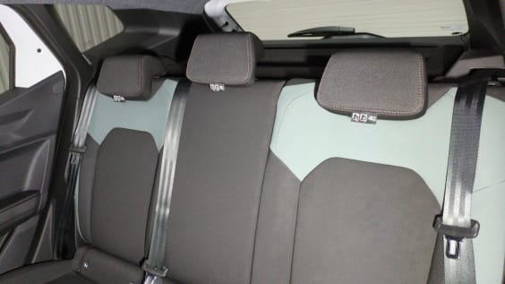 Dacia DUSTER Duster Hybrid-G 150 4x4 Extreme Blanc Glacier