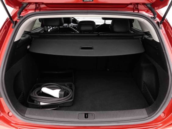 MG MG5 61 KWH | 400KM LONG RANGE | LUXURY Rouge