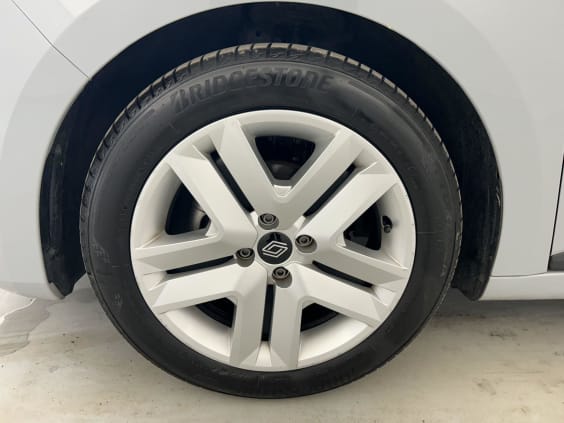 Renault Clio TCe 90 Evolution Gris