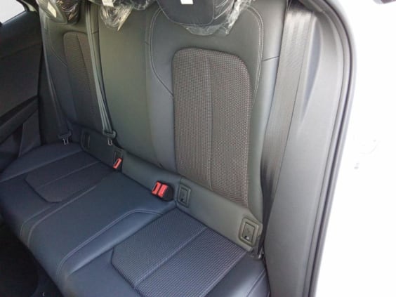 Audi Q2 35 TDI 150 S tronic 7 S line Blanc Arkona