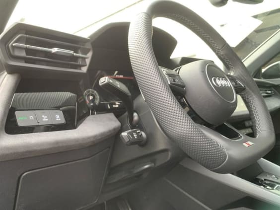 Audi A3 SPORTBACK A3 Sportback TDI 150 S tronic 7 S line Gris Daytona