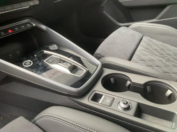 Audi A3 SPORTBACK A3 Sportback TDI 150 S tronic 7 S line Gris Daytona