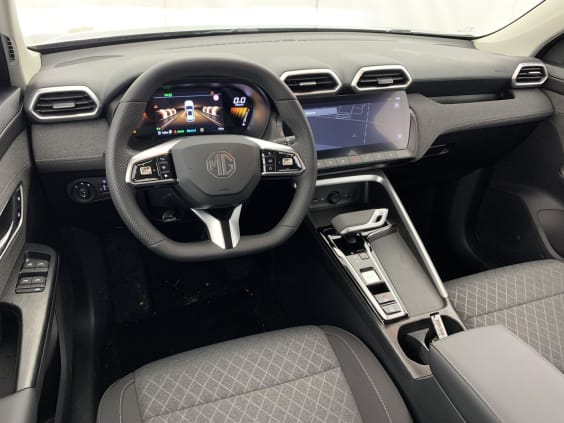 MG ZS 1.5 L Hybrid+ 197 ch Comfort Pebble Black