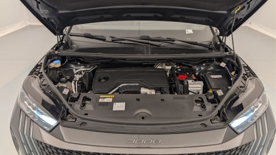 Peugeot 3008 Hybrid 145 e-DCS6 GT Gris Titane / Toit Noir
