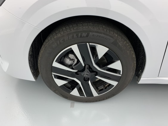 Peugeot 208 Hybrid 110 ch e-DCS6 Allure Blanc Okénite