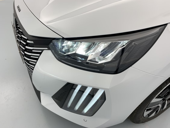 Peugeot 208 Hybrid 110 ch e-DCS6 Allure Blanc Okénite