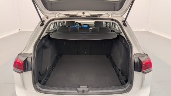 Volkswagen GOLF 8 SW 1.0 TSI OPF 110 BVM6 LIFE Blanc Pur