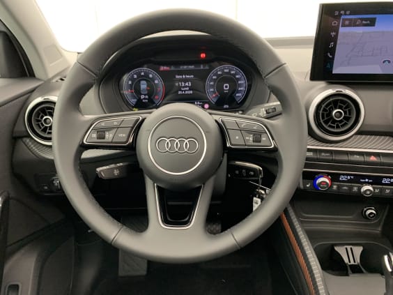 Audi Q2 35 TFSI 150 S tronic 7 Design Blanc Glacier