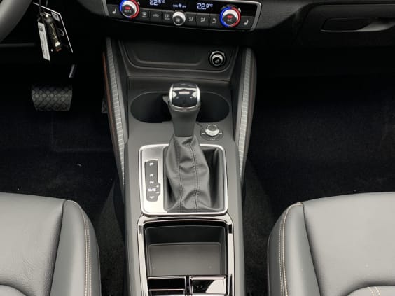 Audi Q2 35 TFSI 150 S tronic 7 Design Blanc Glacier