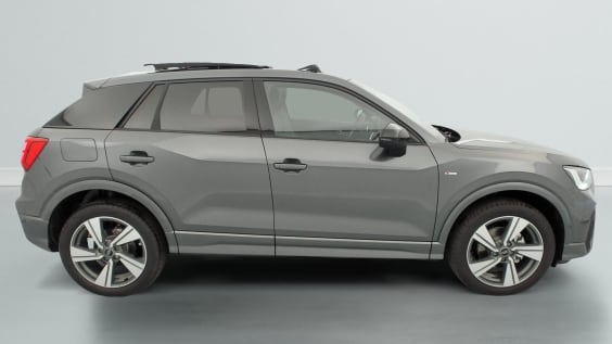 Audi Q2 35 TFSI 150 S tronic 7 Design Gris Daytona