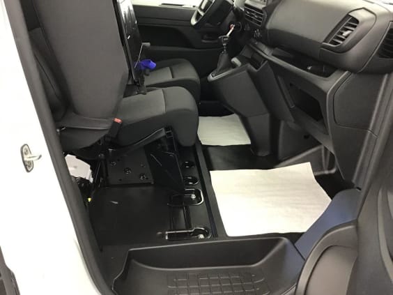 Opel VIVARO Fourgon L3 Van 2.0 TURBO D 145 Blanc