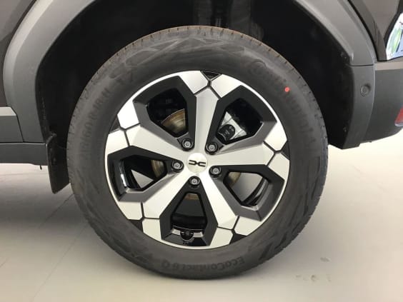 Dacia DUSTER Journey + Techno Pack 1.8 HYBRID 155 Noir Etoile