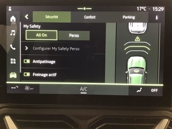 Dacia DUSTER Journey + Techno Pack 1.8 HYBRID 155 Noir Etoile