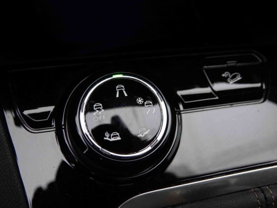 Peugeot 3008 1.2 T 130 EAT8 GT-Line Gris