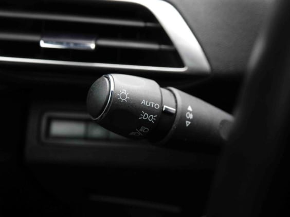 Peugeot 3008 1.2 T 130 EAT8 GT-Line Gris
