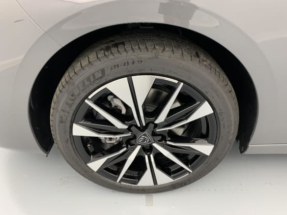 Peugeot 308 NOUVELLE BLUEHDI 130CH S&S EAT8 ALLURE Gris Selenium