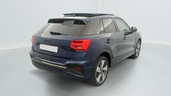 Audi Q2 35 TFSI 150 S tronic 7 Design Bleu Navarre