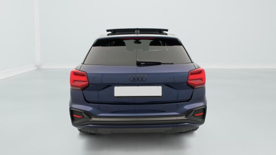 Audi Q2 35 TFSI 150 S tronic 7 Design Bleu Navarre