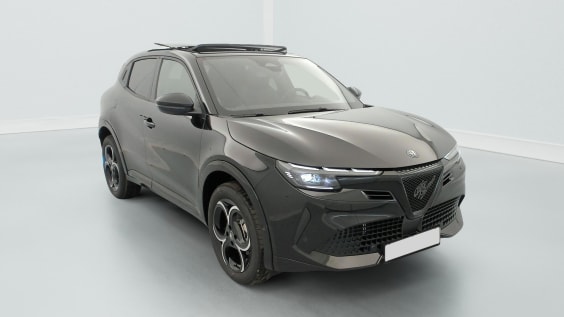 Alfa Romeo Junior 1.2 Ibrida 145 ch e-DCT6 Q4 Ti Noir Tortona