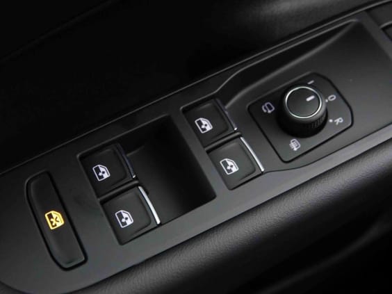Volkswagen T-roc 1.5 ETSI 150 DSG R-LINE Noir