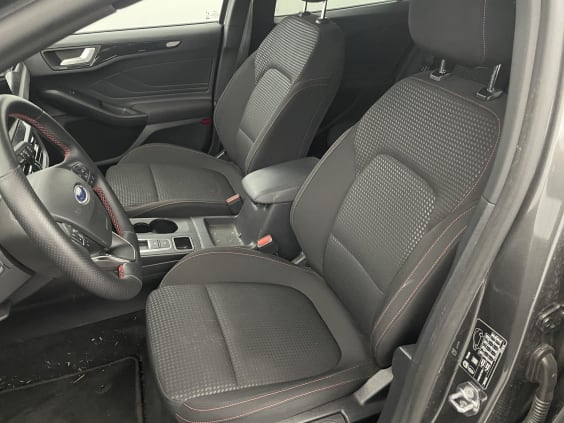 Ford Focus 1.5 EcoBlue 115 Powershift ST-Line X Gris Magnetic