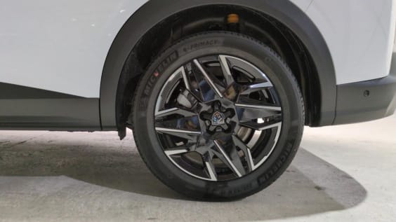 Peugeot 5008 HYBRID 145CH E-DCS6 GT Blanc Okenite / Toit Noir