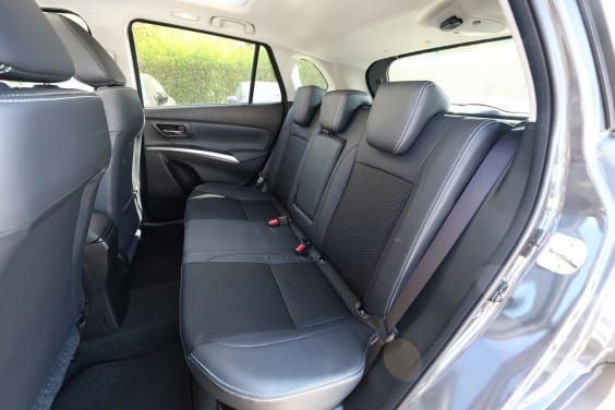 Suzuki S-cross 1.4 AUT COMFORT 110 Gris